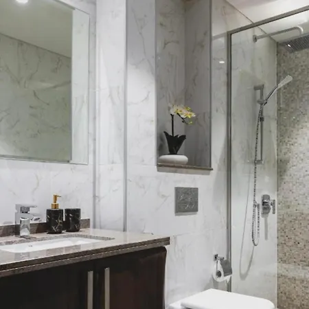 Appartement Hanza Tower Deluxe 23 Pool & *